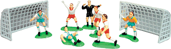Soccer Players - 7 pc with 2 Goals