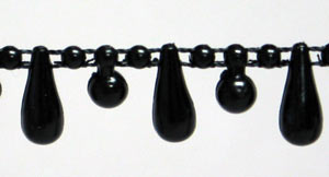 Tear Drop String Of Pearl - Black
