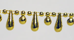 Tear Drop String Of Pearl - Gold