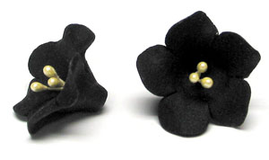 Fruit Blossom Single - Black