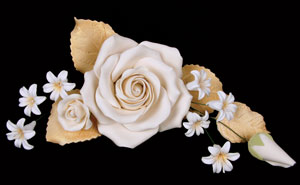Chantilly Rose Spray - Ivory