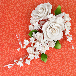 Open Rose Combo Spray - White