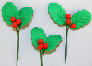 Holly Spray - 2 Leaves w/ Berries
