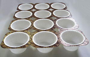 2 oz. Paper Muffin Tray (12 Ct)