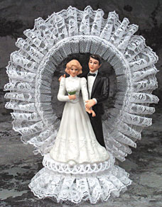 Porcelain Couple-Lace Arch-Polybag
