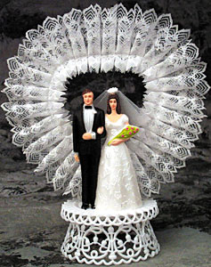 Bride & Groom -Lace Heart Topper