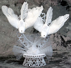 Doves Topper