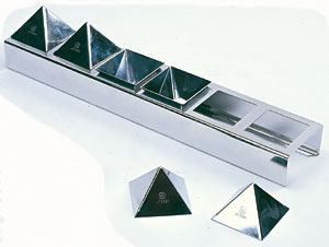 Rings- Pyramid Top- 2-7/8 x 2
